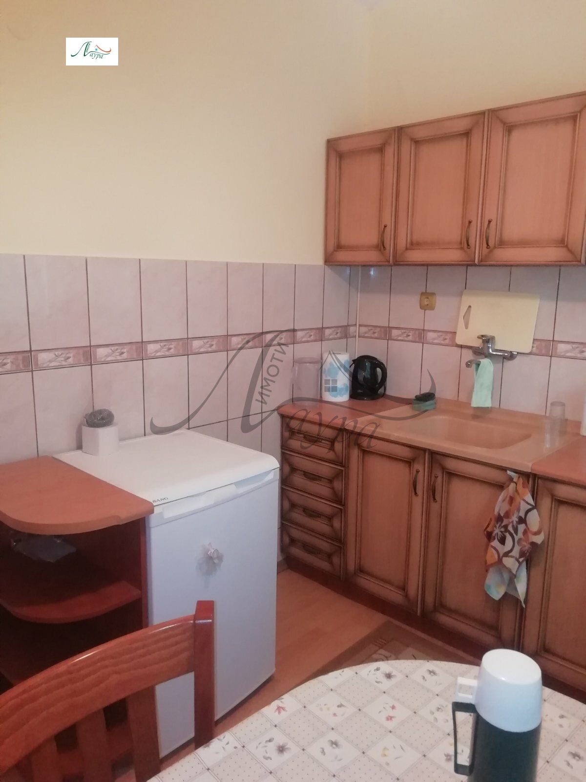 Дава под наем 2-СТАЕН, гр. Шумен, Добруджански, снимка 10 - Апартаменти - 53640781