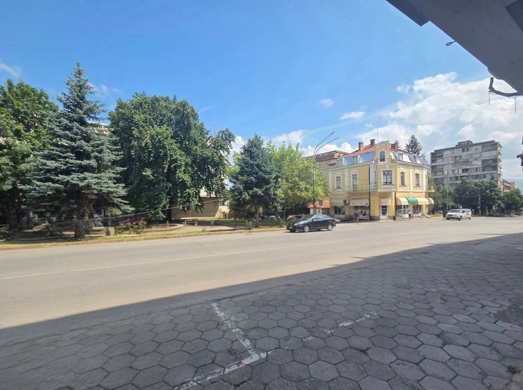 ОФИС - снимка 8