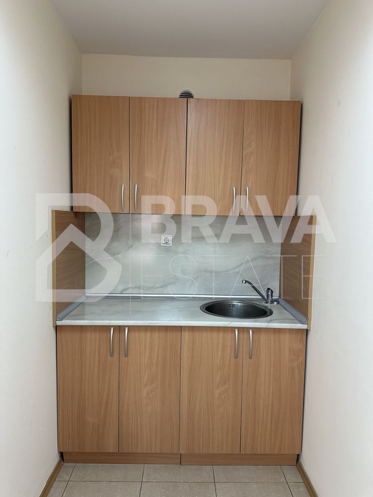 Дава под наем ОФИС, гр. Пловдив, Христо Смирненски, снимка 4 - Офиси - 52848785