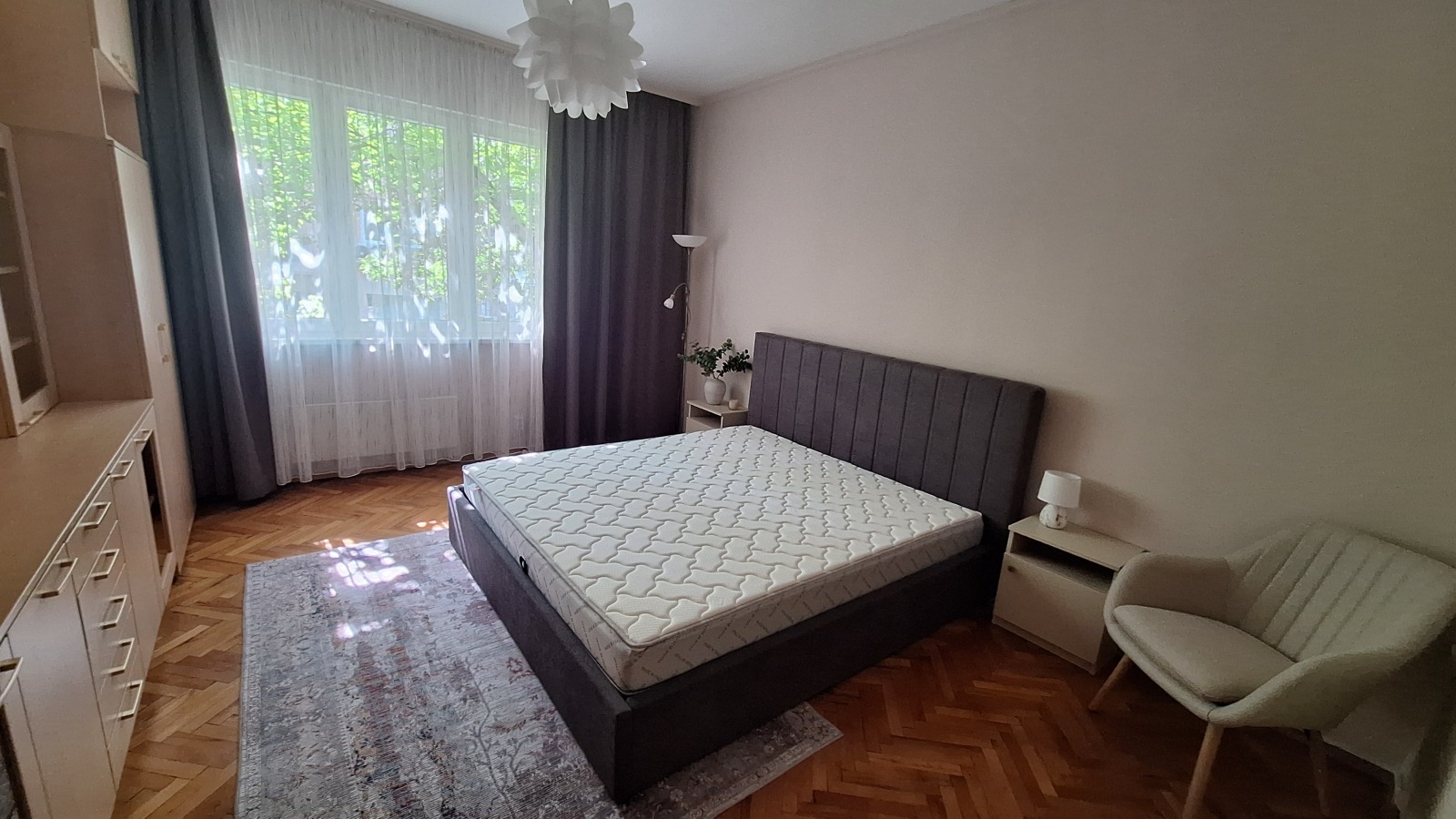 Дава под наем 2-СТАЕН, гр. София, Лозенец, снимка 4 - Апартаменти - 54713131