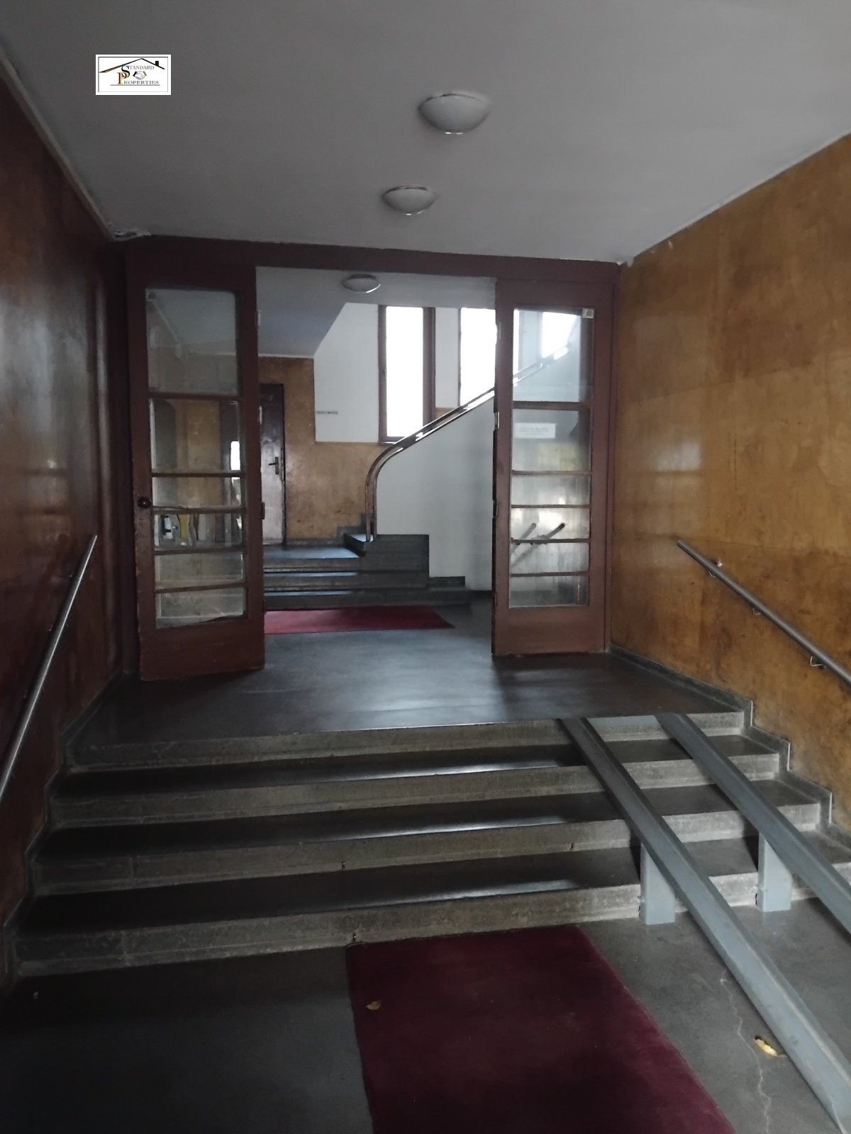 Дава под наем 4-СТАЕН, гр. София, Център, снимка 2 - Апартаменти - 55816798