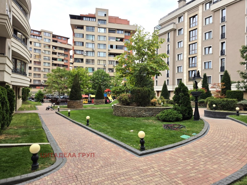 Дава под наем ГАРАЖ, ПАРКОМЯСТО, гр. София, Младост 3, снимка 2 - Гаражи и паркоместа - 52288547