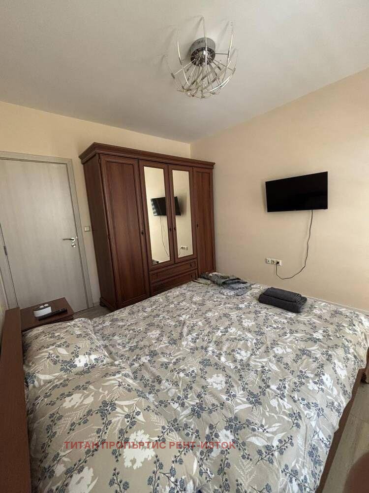 Дава под наем 2-СТАЕН, гр. Бургас, Център, снимка 5 - Апартаменти - 53186445