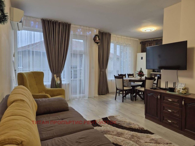 Дава под наем 2-СТАЕН, гр. Бургас, Център, снимка 3 - Апартаменти - 53186445