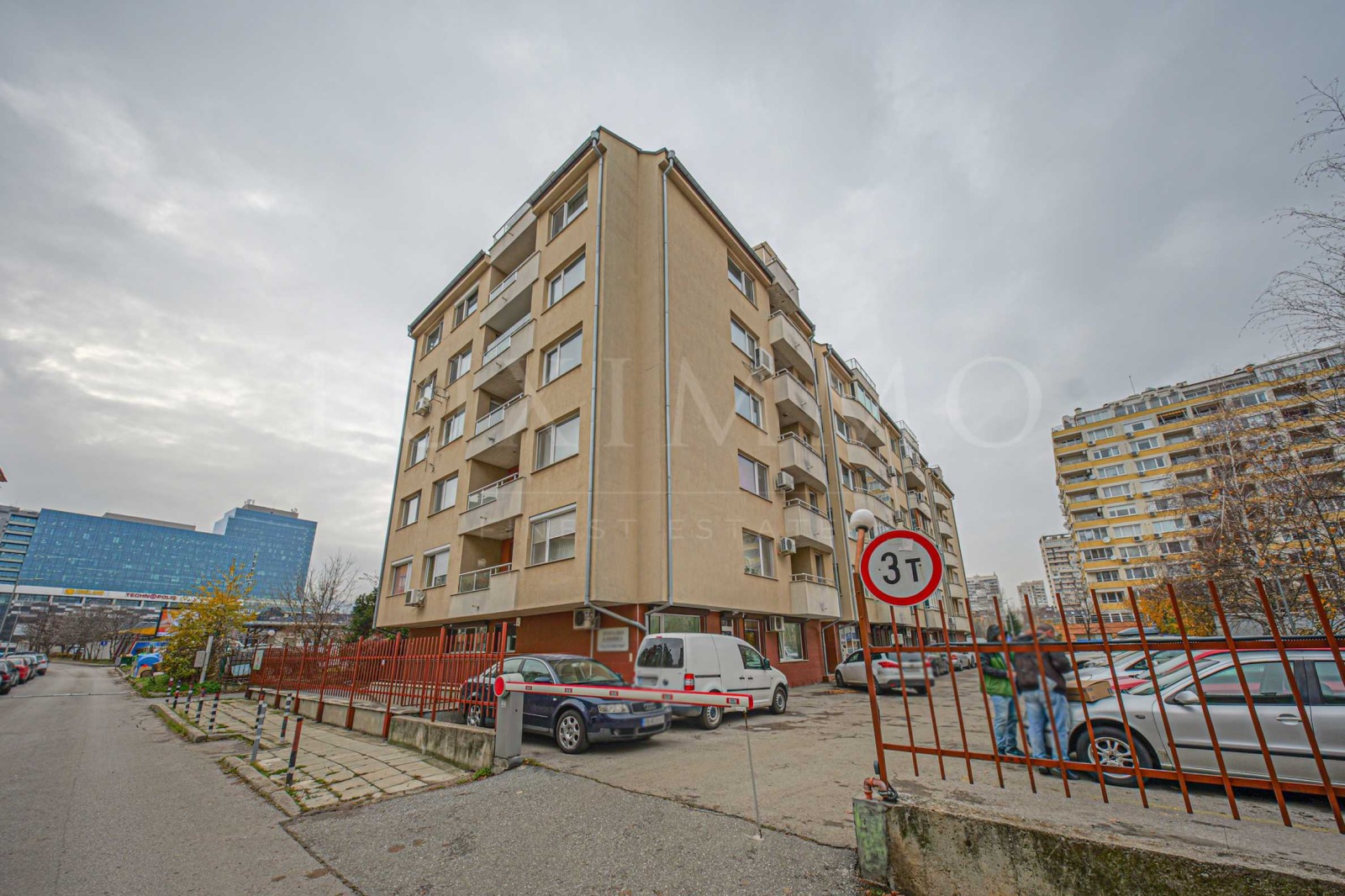 Дава под наем 4-СТАЕН, гр. София, Гоце Делчев, снимка 17 - Апартаменти - 56267947