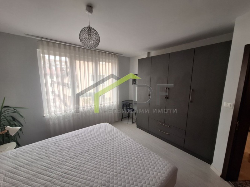 Do wynajęcia  3 sypialnie Warna , Centar , 130 mkw | 69388057 - obraz [14]