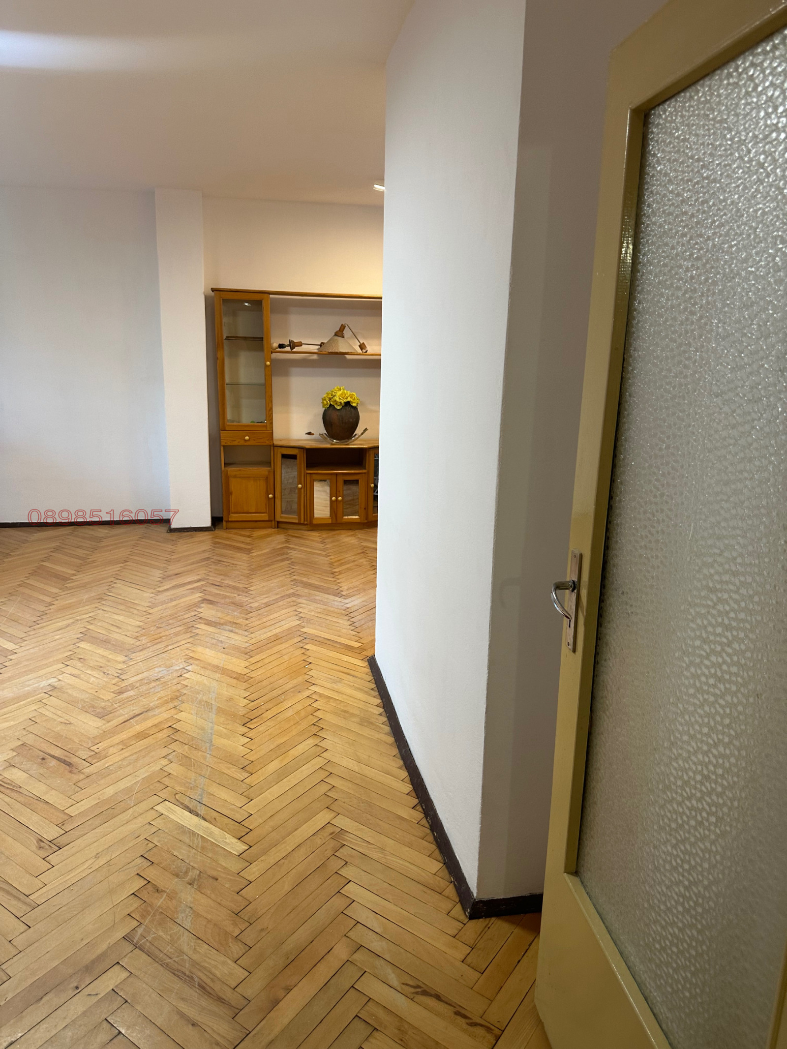 Дава под наем 2-СТАЕН, гр. София, Света Троица, снимка 4 - Апартаменти - 56323681