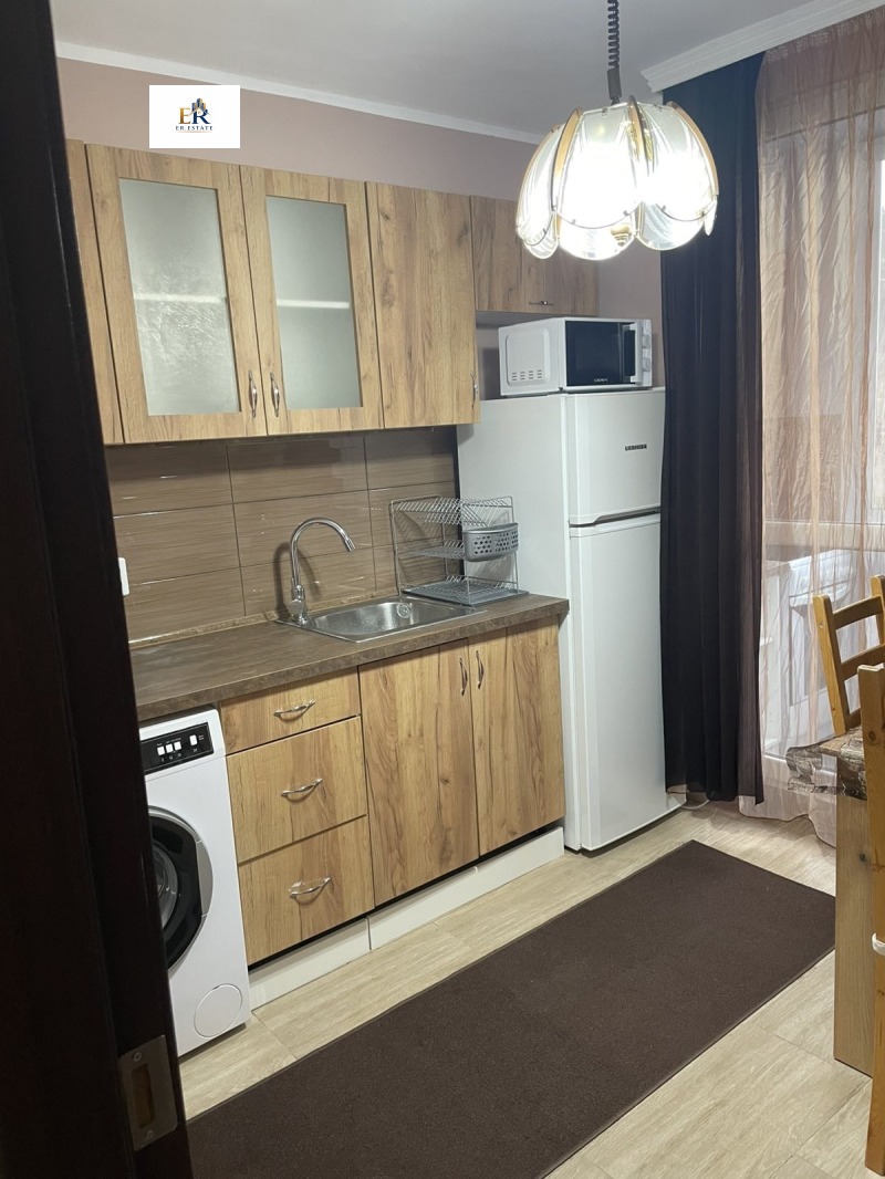 Дава под наем 2-СТАЕН, гр. Плевен, Идеален център