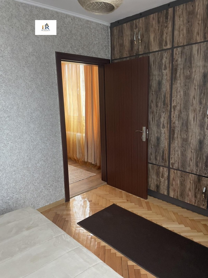 Дава под наем 2-СТАЕН, гр. Плевен, Идеален център, снимка 12 - Апартаменти - 53354036