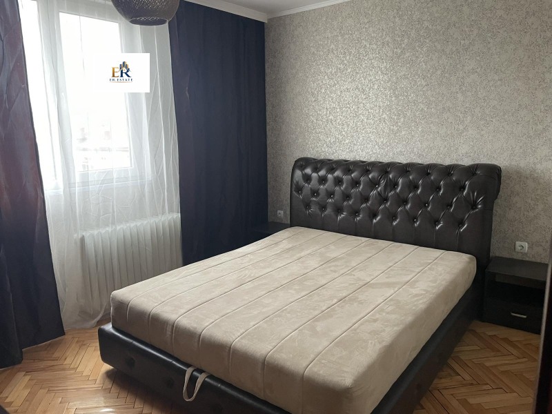 Дава под наем 2-СТАЕН, гр. Плевен, Идеален център, снимка 6 - Апартаменти - 53354036