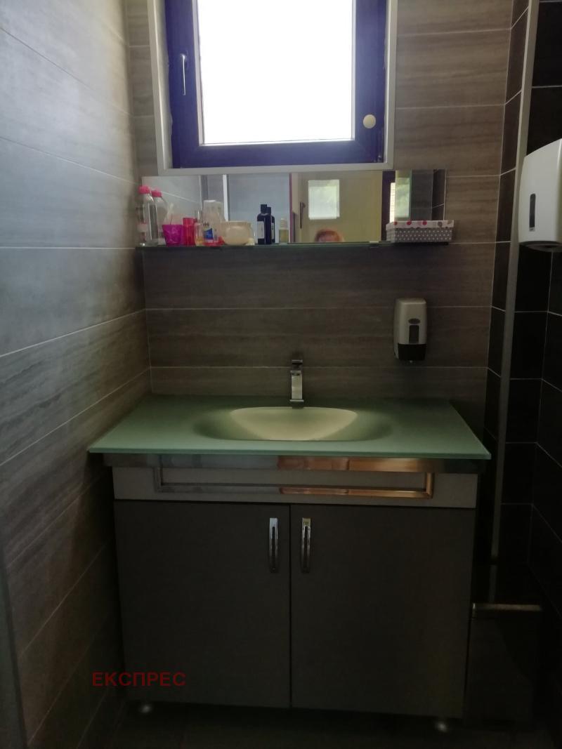 Da affittare  Ufficio Plovdiv , Tsentar , 94 mq | 62689211 - Immagine [7]