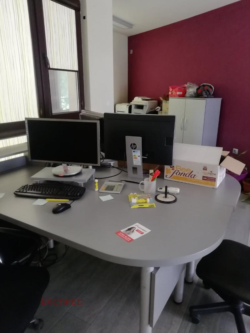 Da affittare  Ufficio Plovdiv , Tsentar , 94 mq | 62689211 - Immagine [11]