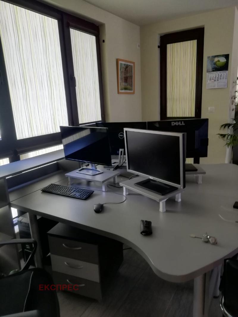 Da affittare  Ufficio Plovdiv , Tsentar , 94 mq | 62689211 - Immagine [9]