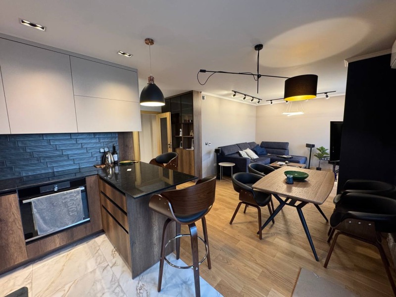 Дава под наем 3-СТАЕН, гр. София, Витоша, снимка 2 - Апартаменти - 52488024