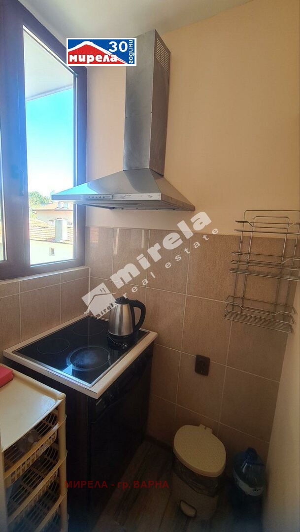 Дава под наем 3-СТАЕН, гр. Варна, ВИНС-Червен площад, снимка 4 - Апартаменти - 53357663