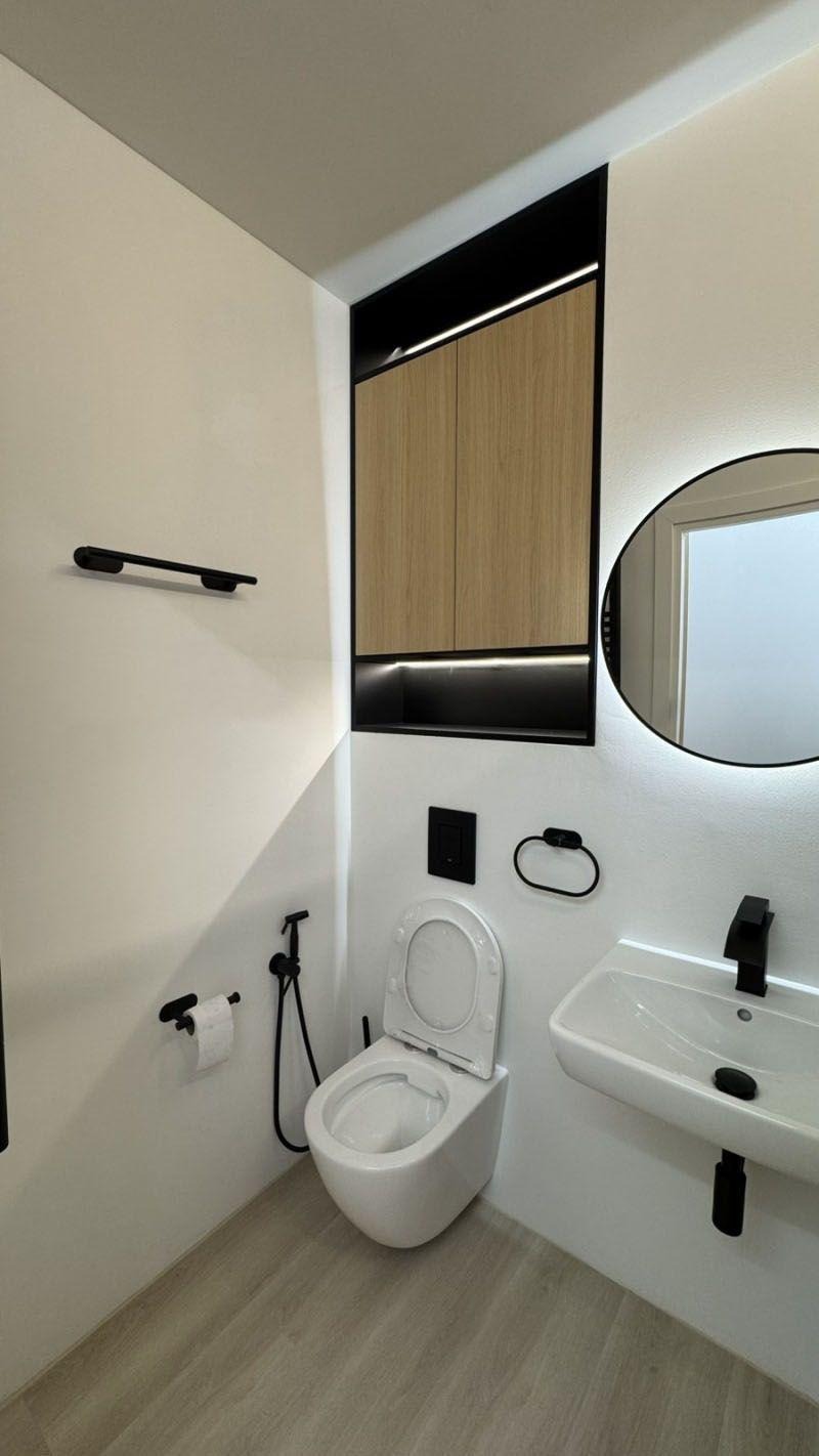 K pronájmu  3 ložnice Sofia , Centar , 130 m2 | 68979855 - obraz [11]