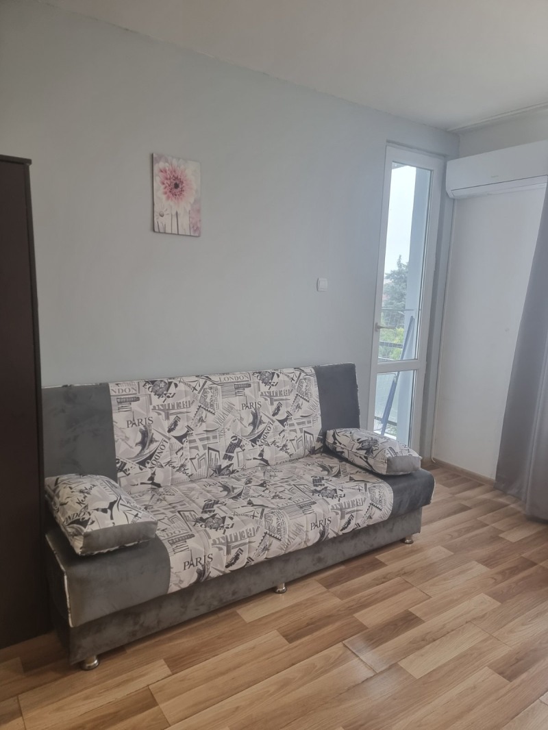 Дава под наем  1-стаен град Пловдив , Кършияка , 45 кв.м | 65437453