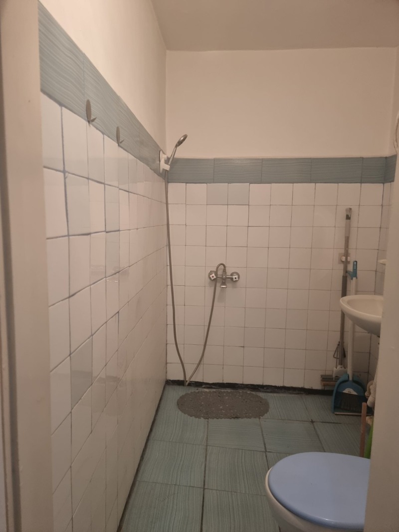 Дава под наем  1-стаен град Пловдив , Кършияка , 45 кв.м | 65437453 - изображение [11]