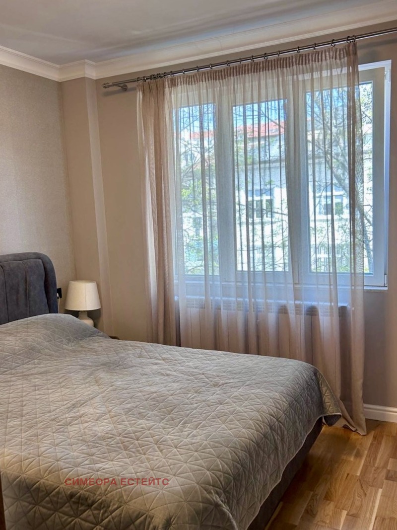 Te huur  2 slaapkamers Sofia , Doktorski pametnik , 77 m² | 19601892 - afbeelding [7]