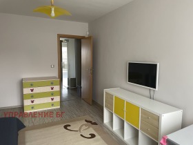 3 camere da letto Oborishte, Sofia 12