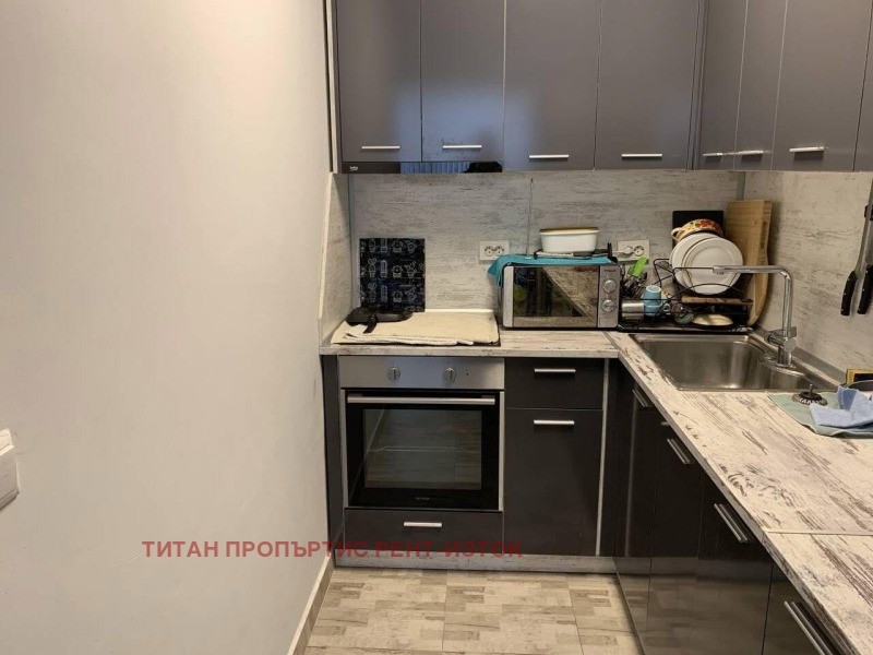 Дава под наем 2-СТАЕН, гр. Бургас, област Бургас