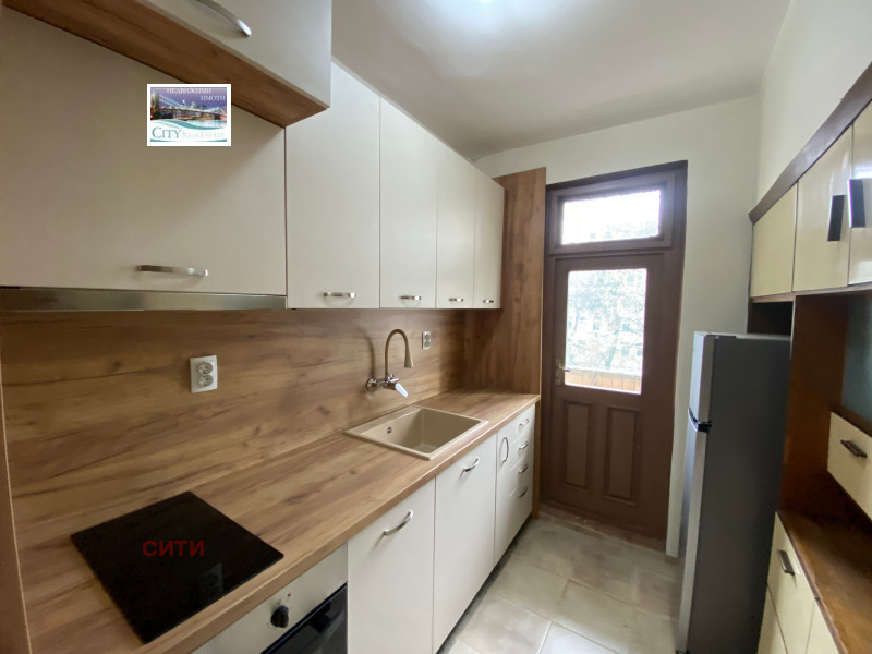 Дава под наем ОФИС, гр. Пловдив, Център, снимка 5 - Офиси - 52704940