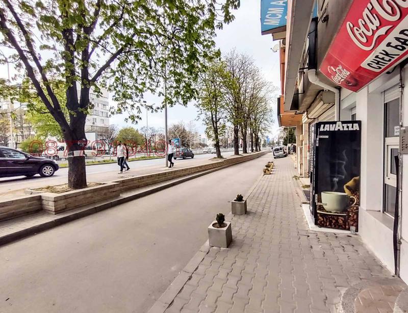 Дава под наем МАГАЗИН, гр. Варна, Център