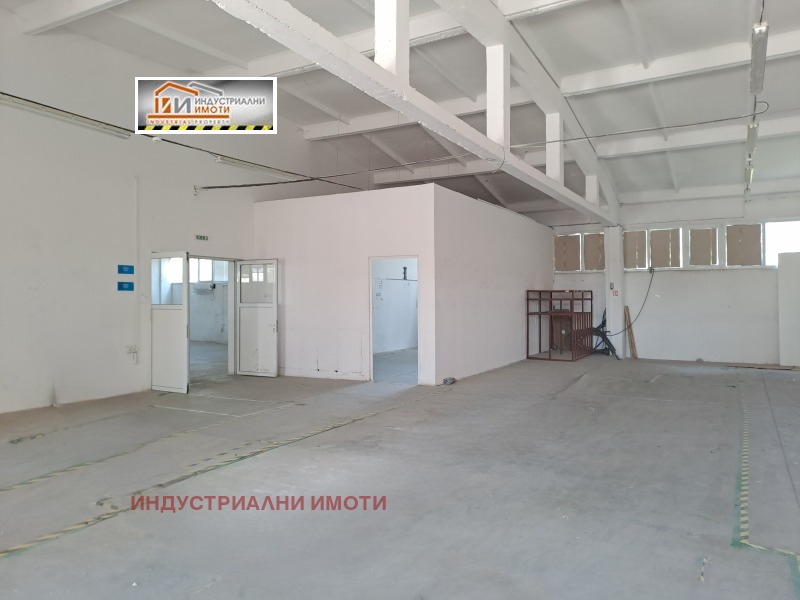 Издаје се  Складиште Пловдив , Индустриална зона - Јyг , 432 м2 | 99713267 - слика [5]