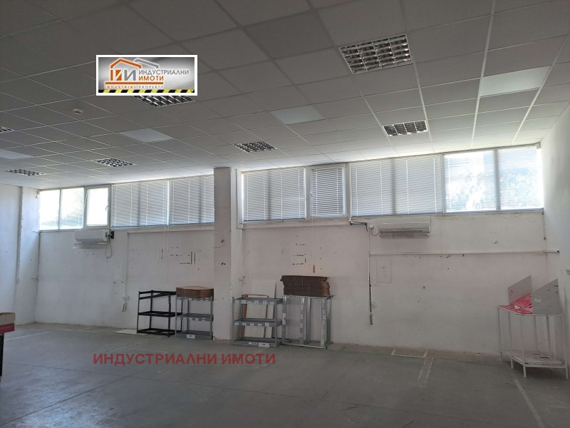 Издаје се  Складиште Пловдив , Индустриална зона - Јyг , 432 м2 | 99713267 - слика [4]