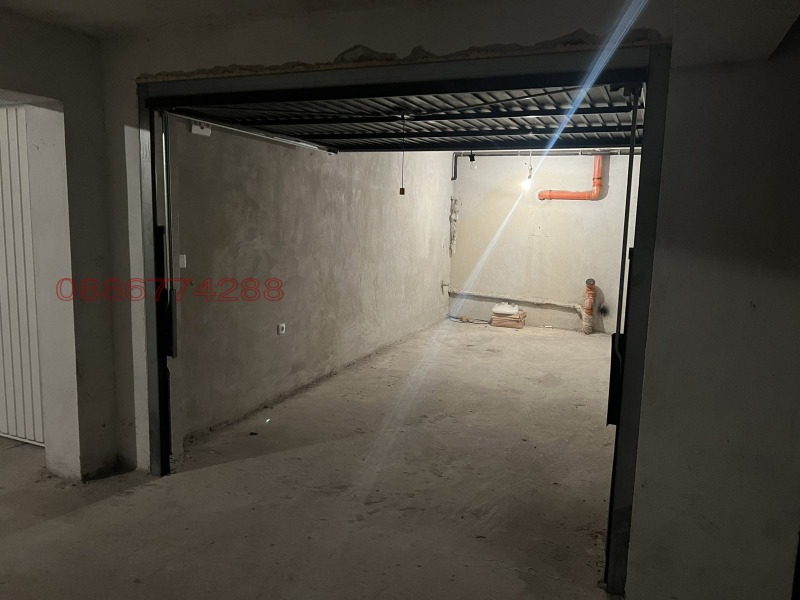 Дава под наем ГАРАЖ, ПАРКОМЯСТО, гр. Стара Загора, Никола Петков, снимка 2 - Гаражи и паркоместа - 52769874