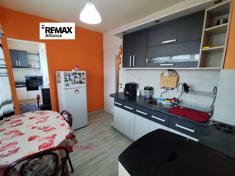 Дава под наем 2-СТАЕН, гр. Перник, Тева, снимка 6 - Апартаменти - 53093805