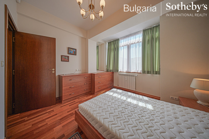 Дава под наем  3-стаен град София , Център , 87 кв.м | 96087986 - изображение [16]