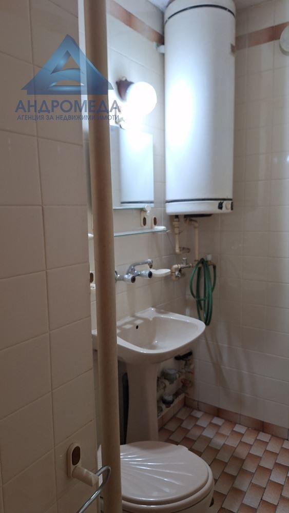 Te huur  2 slaapkamers Pleven , Mara Dentsjeva , 110 m² | 31781599 - afbeelding [13]
