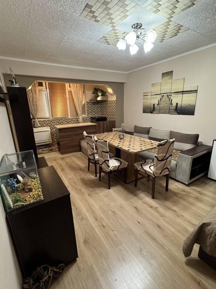 De inchiriat  1 dormitor Burgas , Meden rudnic - zona B , 50 mp | 47659680