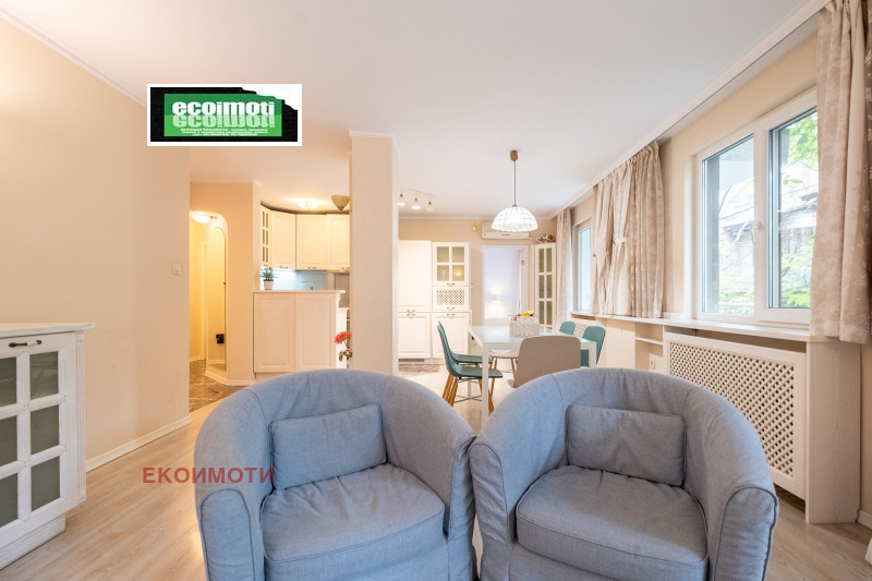 En renta  2 dormitorios Sofia , Tsentar , 100 metros cuadrados | 45676282 - imagen [2]