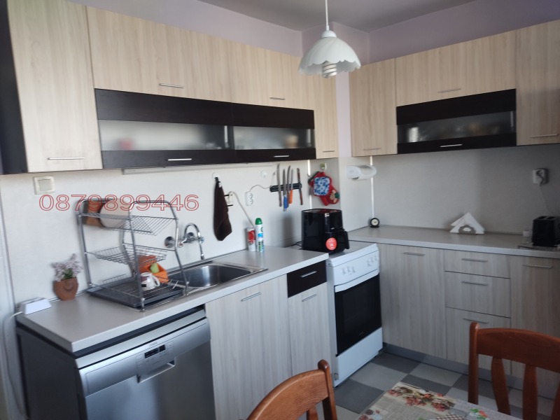 Дава под наем 3-СТАЕН, гр. Пловдив, Център, снимка 2 - Апартаменти - 53531200