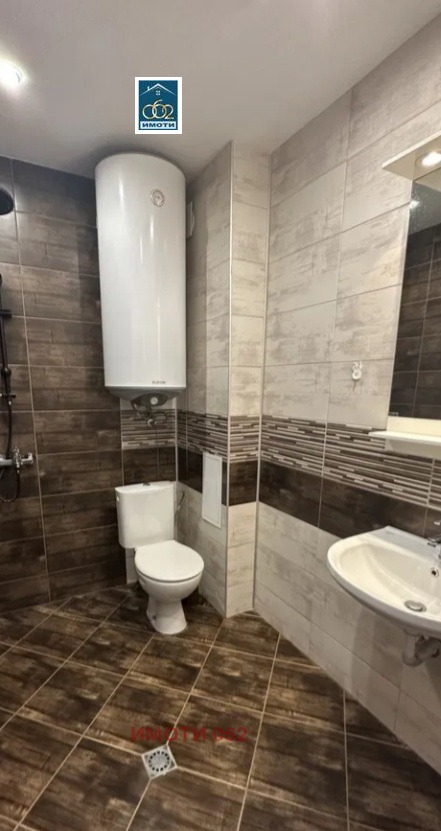 Дава под наем 3-СТАЕН, гр. Велико Търново, Колю Фичето, снимка 4 - Апартаменти - 54102940