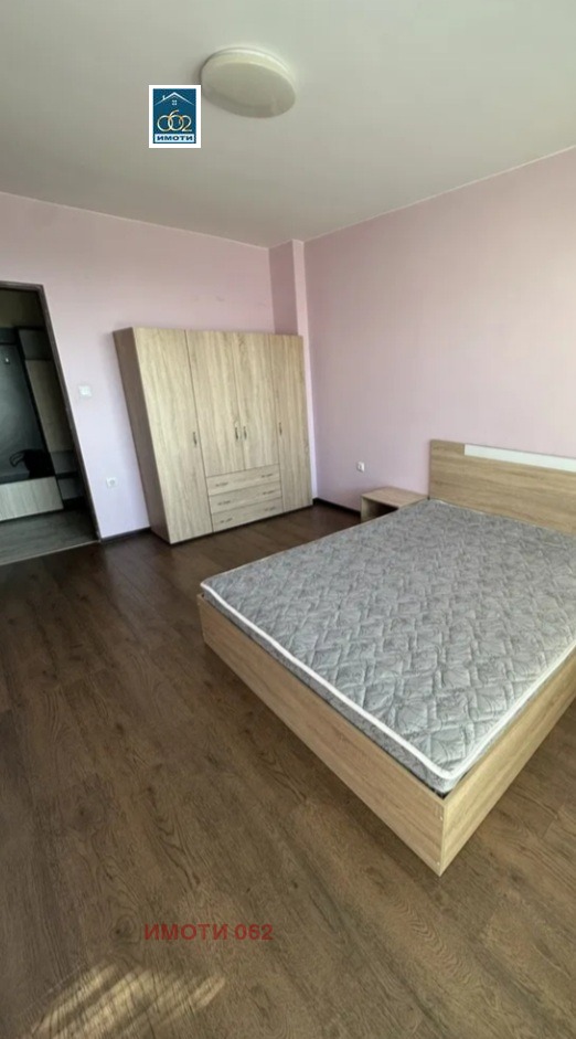 Дава под наем 3-СТАЕН, гр. Велико Търново, Колю Фичето, снимка 2 - Апартаменти - 54102940