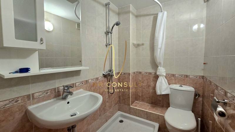 Дава под наем 2-СТАЕН, гр. София, Лозенец, снимка 5 - Апартаменти - 53184629