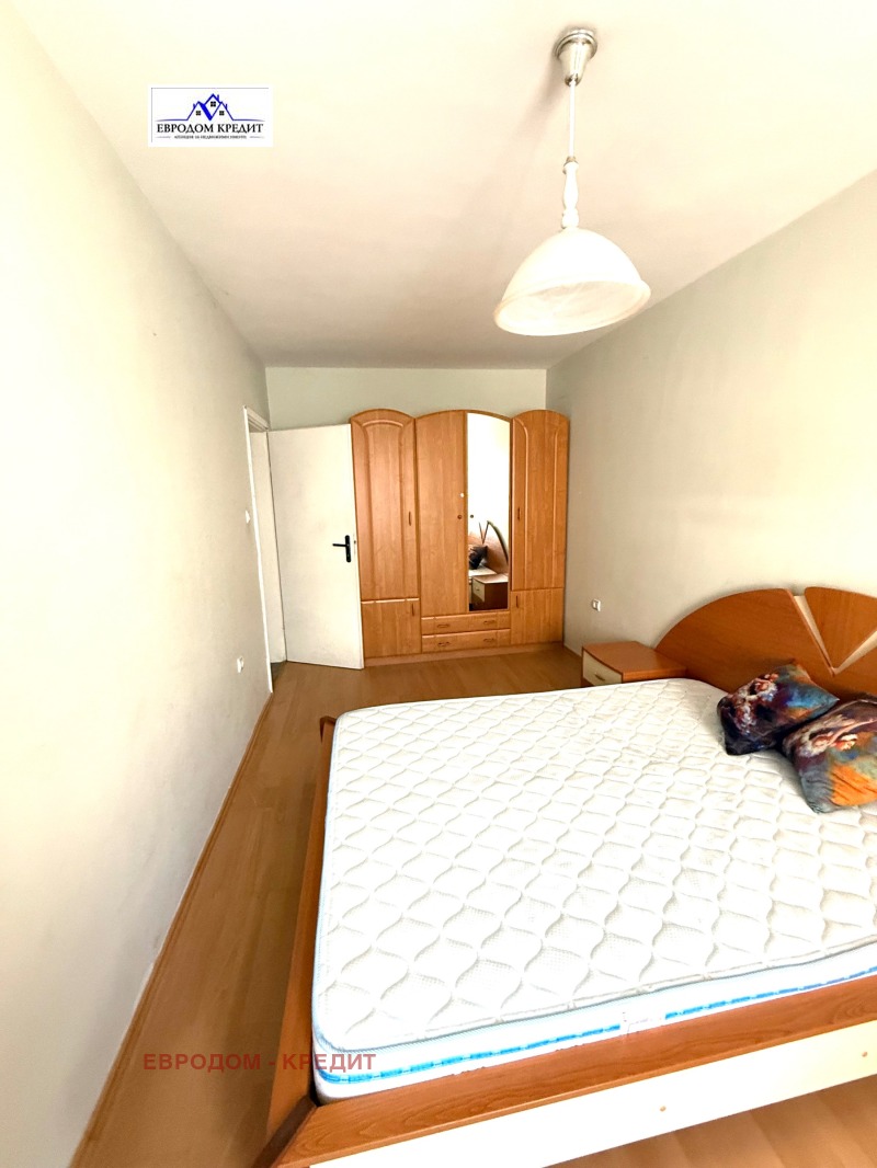Kiralık  2 yatak odası Stara Zagora , Centar , 75 metrekare | 58066908 - görüntü [4]