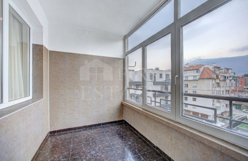 Zu vermieten  3 Schlafzimmer Sofia , Manastirski liwadi , 115 qm | 19244699 - Bild [12]