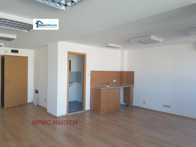 Kiadó  Hivatal Sofia , Centar , 68 négyzetméter | 24548937 - kép [5]