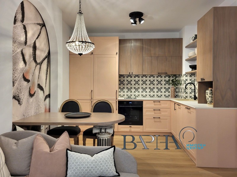 En renta  Estudio Varna , k.k. Sv.Sv. Konstantin i Elena , 40 metros cuadrados | 77057204
