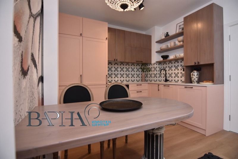 En renta  Estudio Varna , k.k. Sv.Sv. Konstantin i Elena , 40 metros cuadrados | 77057204 - imagen [2]