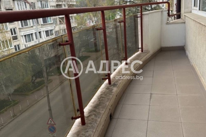 Προς ενοικίαση  1 υπνοδωμάτιο Σοφηια , Λοζενετσ , 60 τ.μ | 94857782