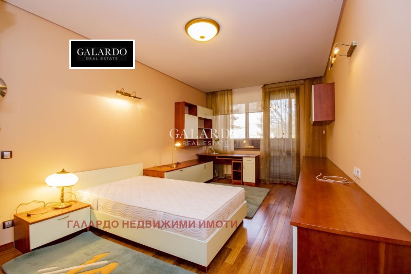 Дава под наем 4-СТАЕН, гр. София, Лозенец, снимка 9 - Апартаменти - 53022376