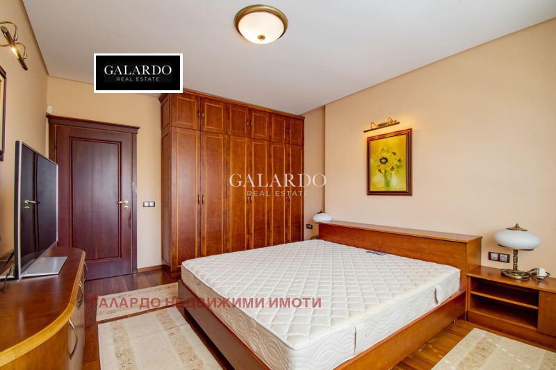 Дава под наем 4-СТАЕН, гр. София, Лозенец, снимка 7 - Апартаменти - 53022376