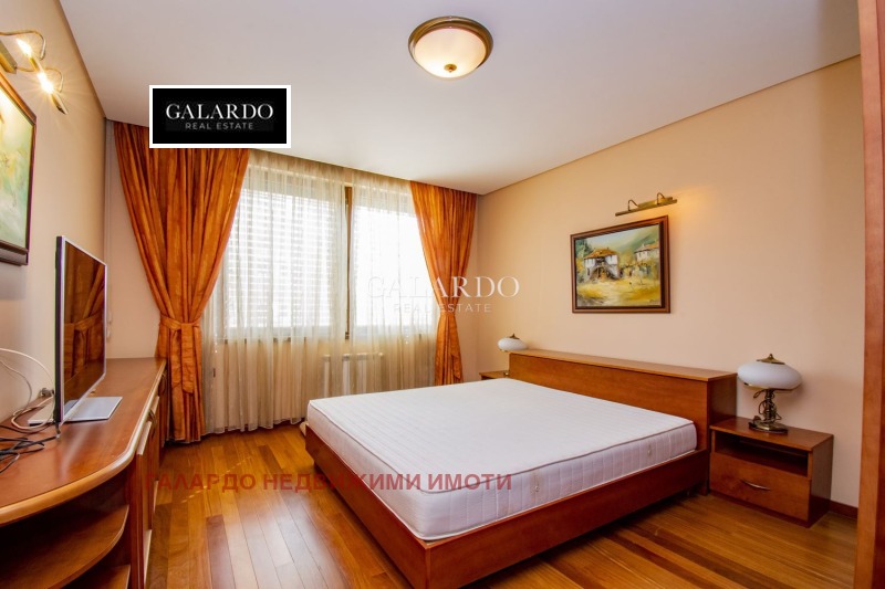 Дава под наем 4-СТАЕН, гр. София, Лозенец, снимка 8 - Апартаменти - 53022376