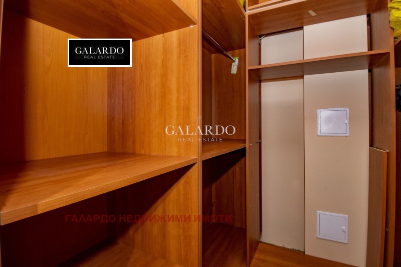 Дава под наем 4-СТАЕН, гр. София, Лозенец, снимка 14 - Апартаменти - 53022376