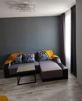 1 chambre Zona B-5, Sofia 3